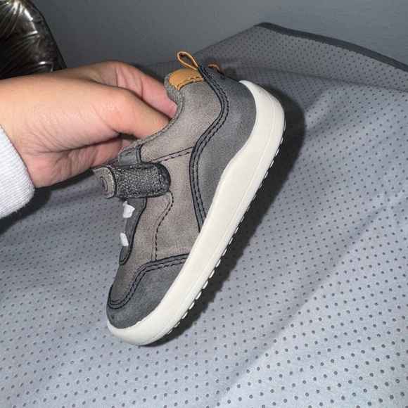 Stride rite shoes - Picture 4 of 4